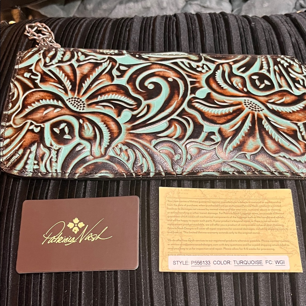 PATRICIA NASH -TURQUOISE/ BROWN LEATHER TOOLED WRIST CLUTCH
